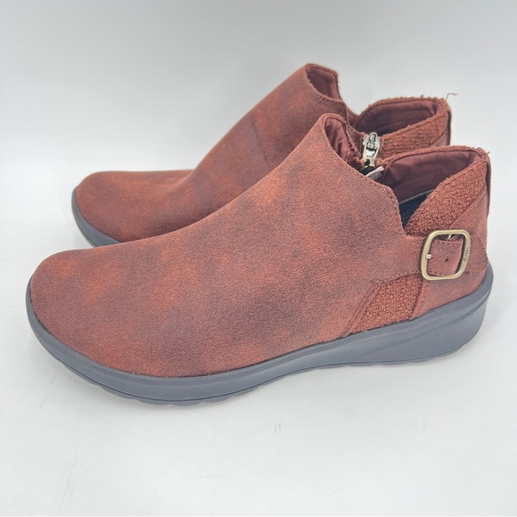 BZees Get Going Washable Booties Women's Shoes in Brown Size 8.5M MSRP $100 - Picture 3 of 10